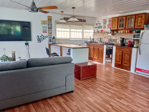 Casa En Venta 1 Dorm Villa Ciudad Parque