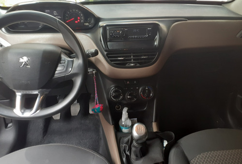 Peugeot 2008 1.6 Active