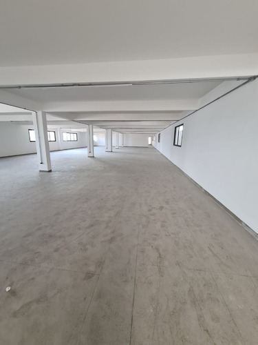 Imagem 11 de 24 de Galpão, 3000 M² - Venda Por R$ 8.500.000,00 Ou Aluguel Por R$ 60.000,00/mês - Cumbica - Guarulhos/sp - Ga0043