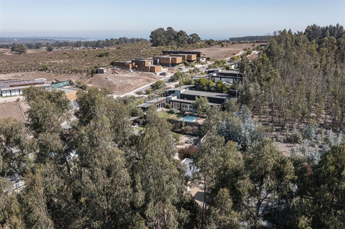 Espectacular Casa En Condominio Maitencillo