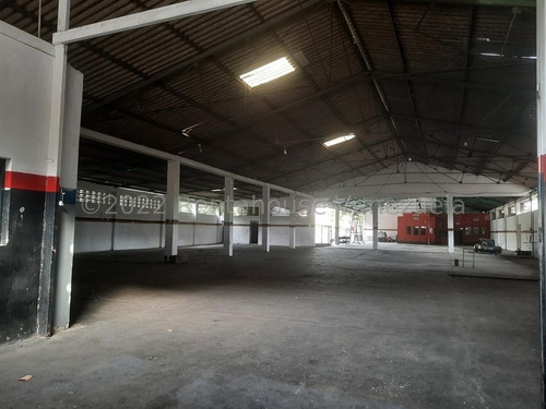 Imagen 4 de 10 de Galpon-deposito. En Av. Los Llanos San Juan De Los Morros. 22-25039. Yinett A.