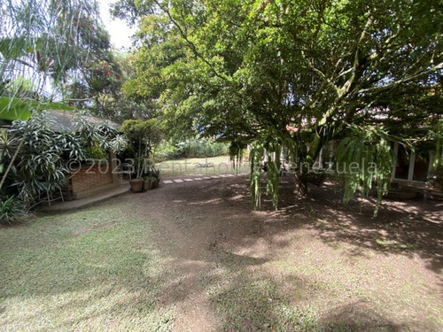 Se Vende Casa En La Lagunita Country Club Mls #24-1847