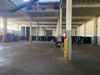 Imagen 11 de 14 de Impecable Galpon Con Oficinas !!, Arroyo Grande Y Vilardebo, Opcion Venta
