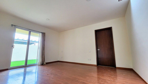 Casa En Renta De 1 Planta En Residencial Misión San Jerónimo, 2 Hab.