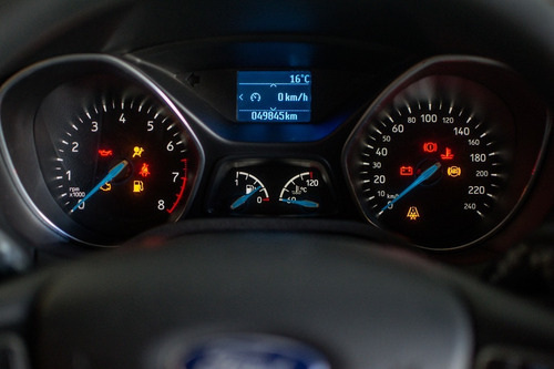 Imagen 9 de 17 de Ford Focus S