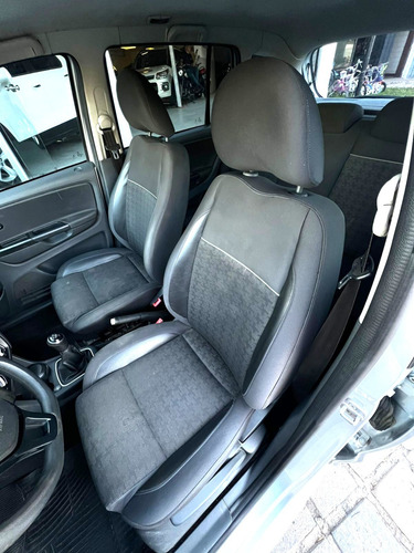 Volkswagen Suran 1.6 Trendline Pro.cre.auto