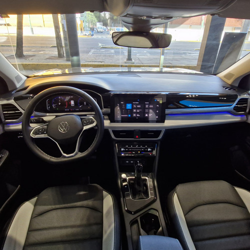 Volkswagen Taos 1.4 Tsi Highline At