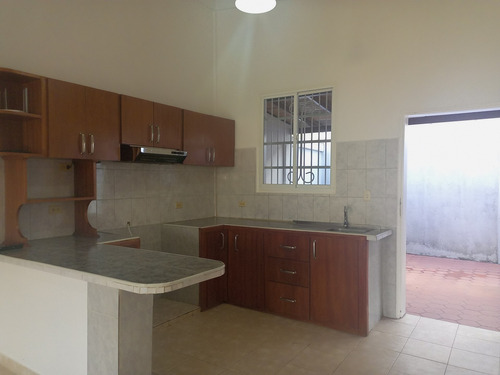 Imagen 6 de 23 de Se Alquila Casa En Residencias Ruiz Tipuro Al02-142st-mfarr