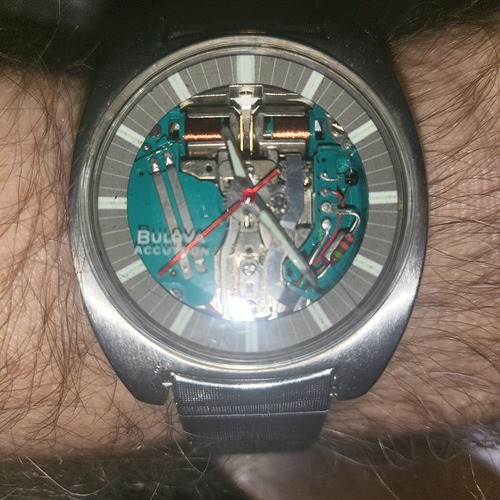 Reloj Bulova Accutron 214: Movimiento Diapasón