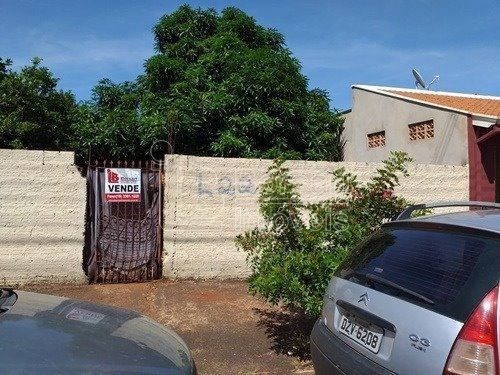 Imagem 3 de 3 de Venda De Casas / Edícula Na Cidade De Araraquara 8910