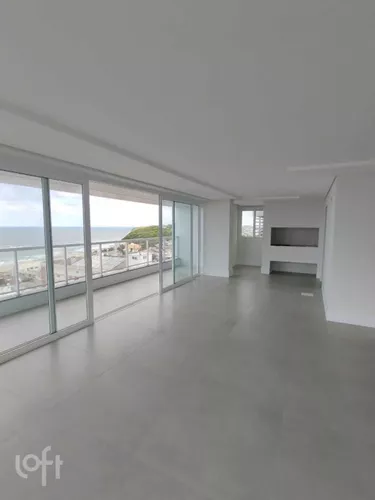 Apto Torres | 4 Quartos | 296 M² | Cond: R$900.0 | 4 Vagas