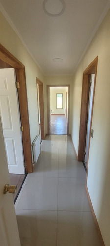 Casa Nueva De 3d-2b En El Condominio Country Pucón