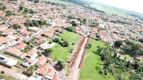 Lote 300 Metros Quadrados No Centro De Sales Oliveira