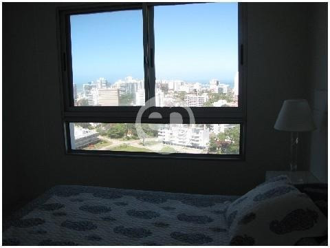 Piso Alto En Roosevelt