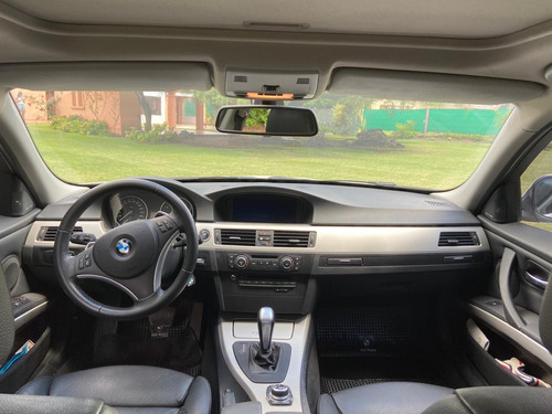 BMW Serie 3 3.0 330i Sedan Executive