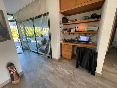 Imagen 6 de 30 de Venta Casa Al Canal Fondo Al Norte Nuevo Quilmes