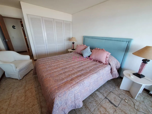 Venta Apto 3 Dorm Mas Dependencia Mansa Y Brava Primeras Paradas
