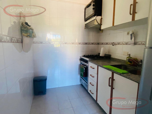 Imagen 7 de 20 de Ph Tipo Duplex 2 Ambientes Al Frente Con 2 Balcones