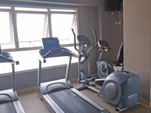 Torre Metropolitan: Impecable 3 Ambientes 69m2 C/ Cochera