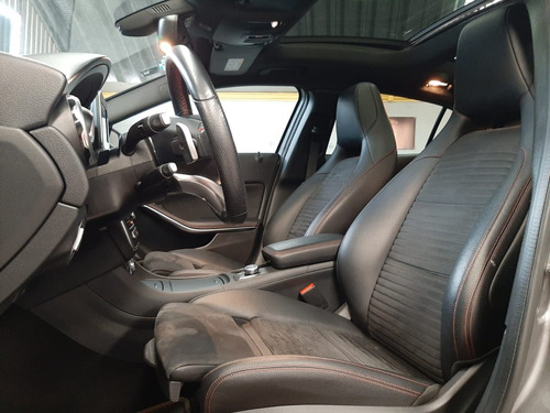 Mercedes-Benz Clase GLA 2.0 250 Cgi Sport Con Techo Panoramico At
