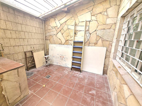 Casa En Venta 4 Dormitorios Padron Unico Garage La Comercial