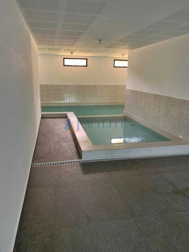 Imagem 13 de 14 de Triplex Alto Padrão Em Condomínio No Portal Do Sol - 35286