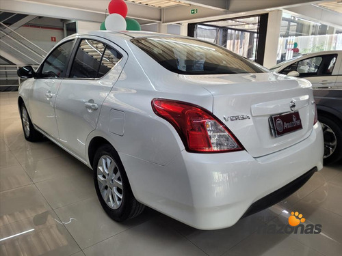 Nissan Versa 1.6 16V FLEX SV 4P MANUAL