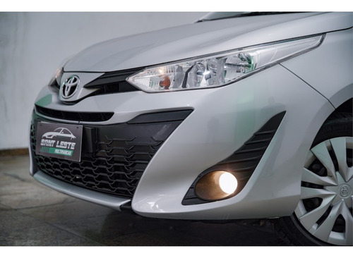 Toyota Yaris 1.3 16V FLEX XL MULTIDRIVE