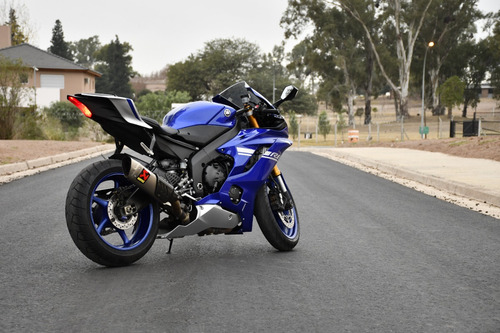 Yamaha R6 - 2018
