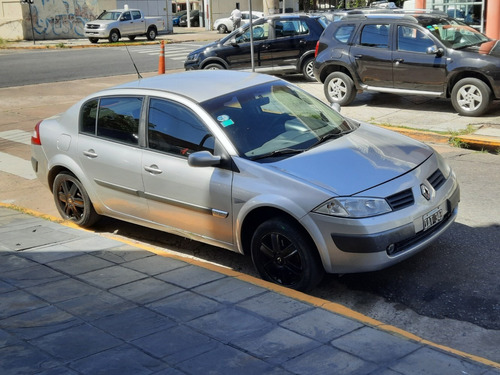 Imagen 2 de 11 de Renault Megane Ii Luxe C/gnc 2009