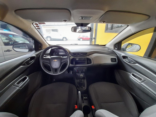 Imagem 9 de 11 de Chevrolet Onix Hatch Joy 1.0 8v Flex 5p Mec.