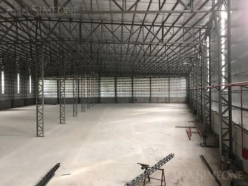 Nave Industrial - Alquiler - Escobar