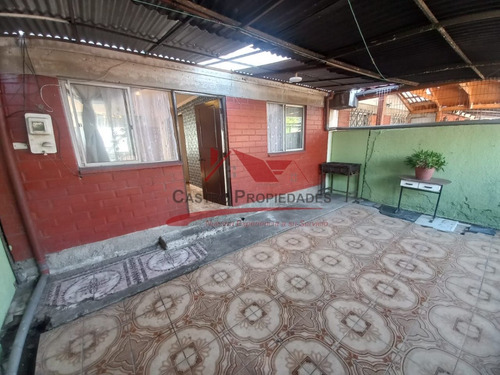 Casa De Dos Pisos Con 2 Dormitorios, 1 Baño, Quilicura