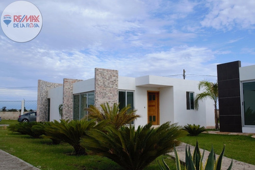 Imagen 2 de 16 de Renta En Conjunto De 10 Casas En Fracc Residencial Privado La Martinica - (2)