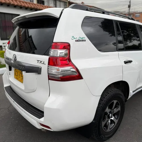 Camioneta Blindada Único Dueño En Buen Estado