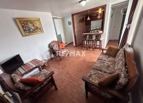 Venta De Apartamento En Altagracia, Cerca De Av Baralt (cliente Directo)(k)