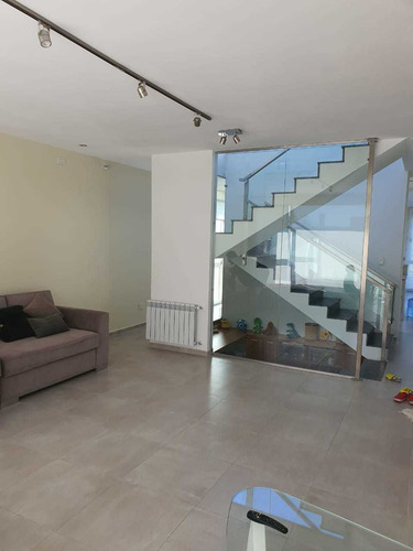 Imagen 2 de 8 de Casa De 3 Dormitorios En Barrio San Alfonso Del Talar