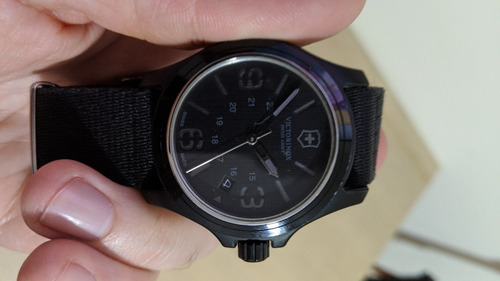 Relógio Victorinox Swiss Army Men's 241517