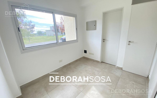 Imagen 9 de 23 de Alquiler Casa 6 Amb - El Cantón Zona Norte