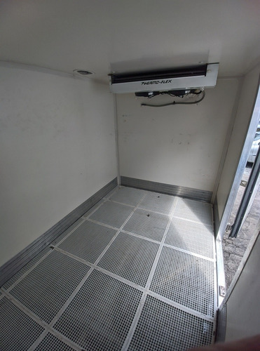 Imagem 9 de 12 de Financia Sem Entrada Hr Baú Refrigerado Porta Lateral -18°c