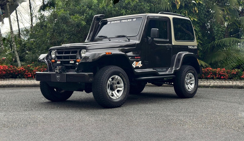 Troller T-4 4x4 3.0 TB Int. Cap. Rígida Diesel