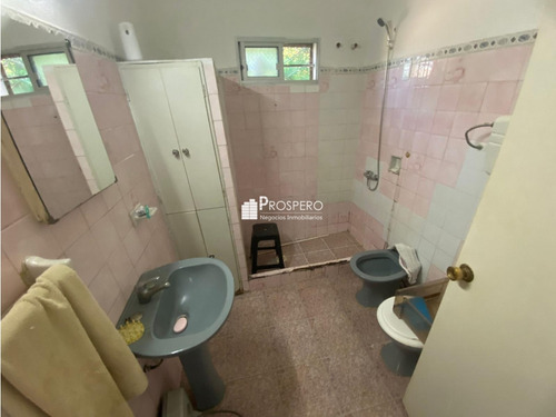 Al1961/p/1 Venta Casa 3 Dorm, Flor De Maroñas Garaje, Patio Fondo