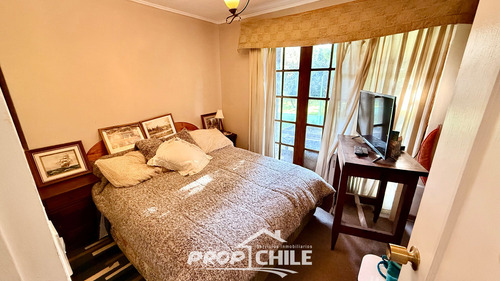 Casa Y Cabañas En Pirque En Venta. (93819)