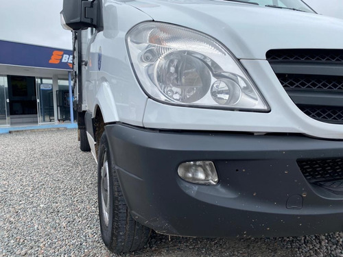 Imagem 13 de 17 de Mb Sprinter 311 Cdi Street, 4x2, 2016. Carroceria 3,10m