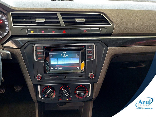 Imagem 3 de 9 de Volkswagen Voyage 1.6 Msi Totalflex Comfortline 4p Manual