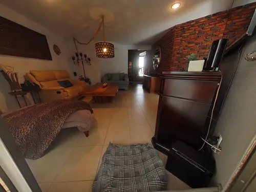 Casa En Excelente Ubicacion