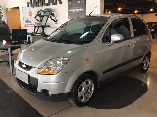 Chevrolet Spark 1.0lt 2015