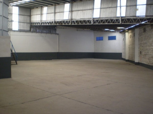Imagen 19 de 23 de 1600 M2 .... Atencion // Distribuidoras / Hipermercados Etc