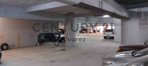 Imagen 15 de 28 de Venta De Estacionamiento Con 60 Cocheras + Oficina Completa + Garita Y 3 Baños