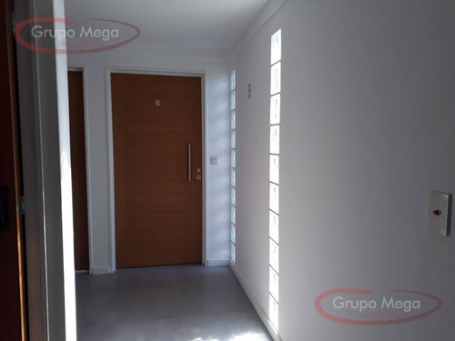 Imagen 2 de 11 de Departamento - Floresta/ Exc Amb Con Balcon